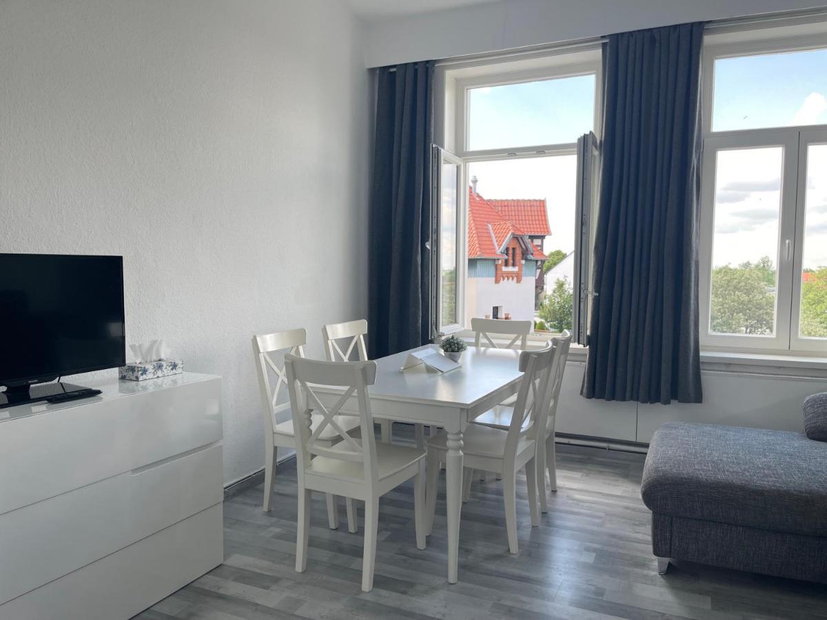 Moderne 4 Zimmer Apartment Mit Bergblick Stadtzentrum Contactless Check-In Gehrden  Εξωτερικό φωτογραφία