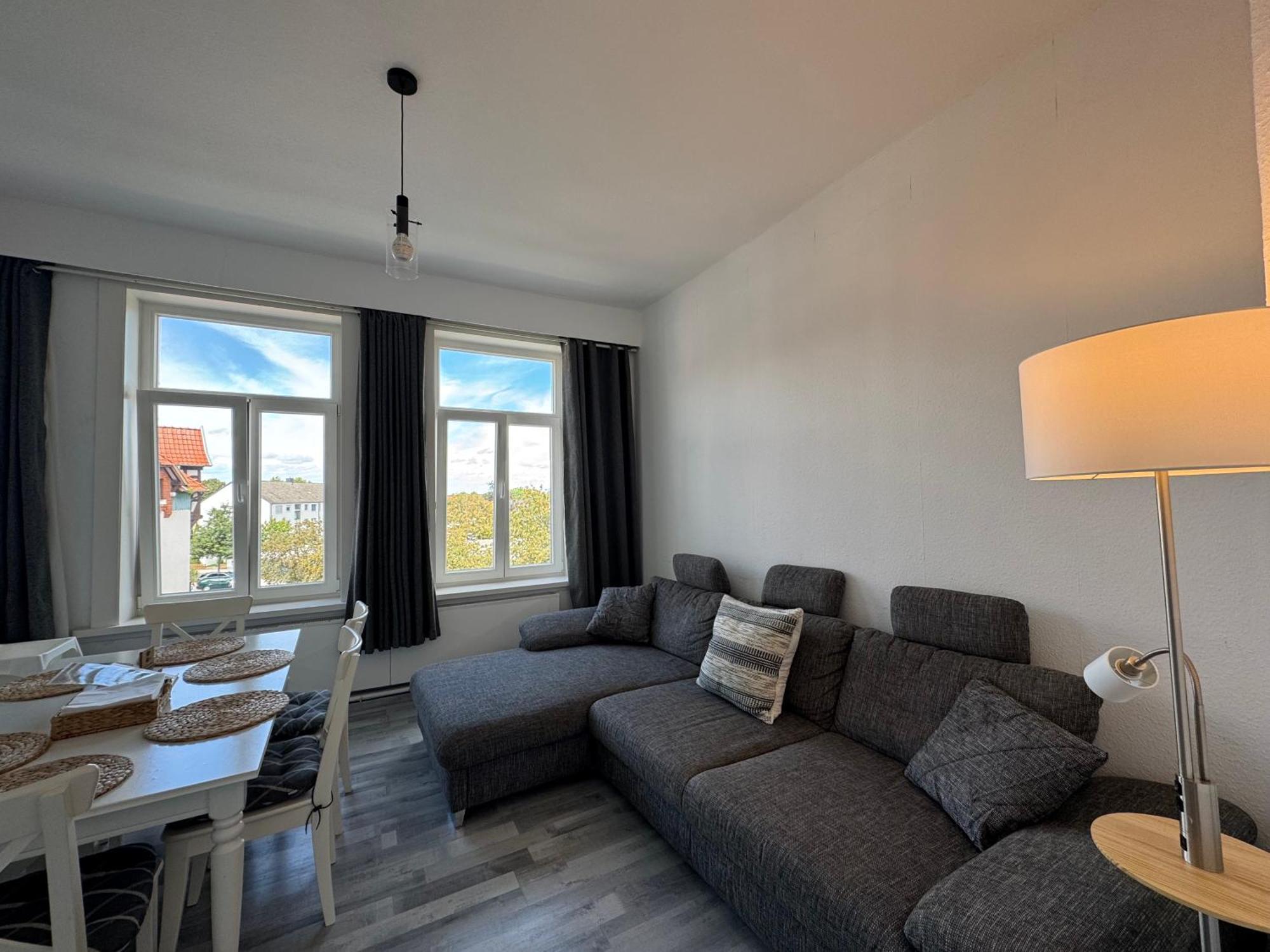 Moderne 4 Zimmer Apartment Mit Bergblick Stadtzentrum Contactless Check-In Gehrden  Εξωτερικό φωτογραφία