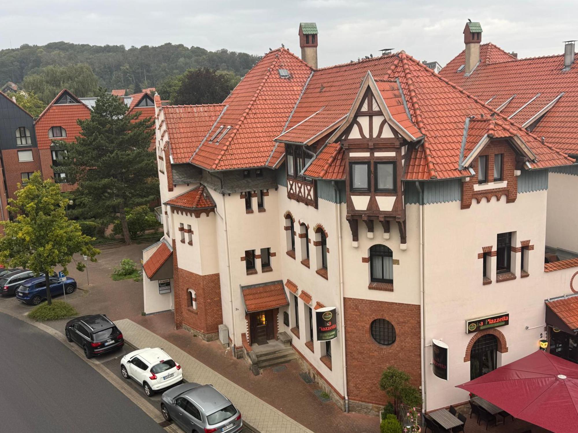 Moderne 4 Zimmer Apartment Mit Bergblick Stadtzentrum Contactless Check-In Gehrden  Εξωτερικό φωτογραφία