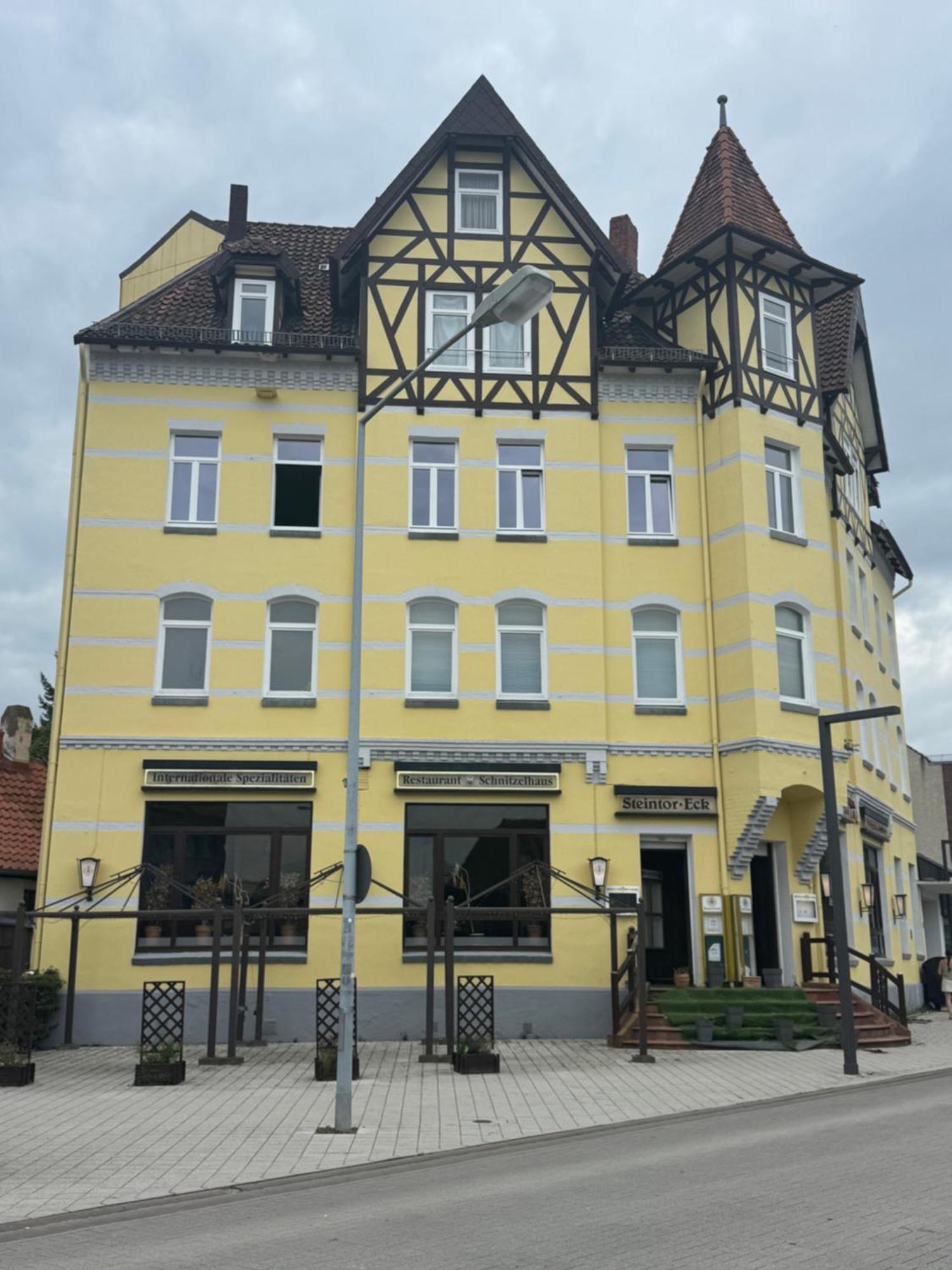 Moderne 4 Zimmer Apartment Mit Bergblick Stadtzentrum Contactless Check-In Gehrden  Εξωτερικό φωτογραφία