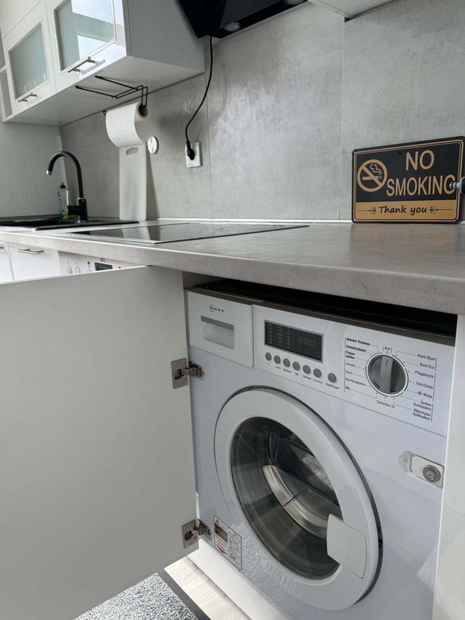 Moderne 4 Zimmer Apartment Mit Bergblick Stadtzentrum Contactless Check-In Gehrden  Εξωτερικό φωτογραφία