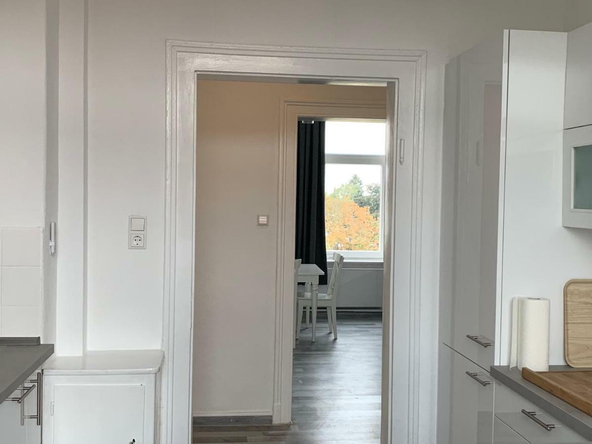 Moderne 4 Zimmer Apartment Mit Bergblick Stadtzentrum Contactless Check-In Gehrden  Εξωτερικό φωτογραφία