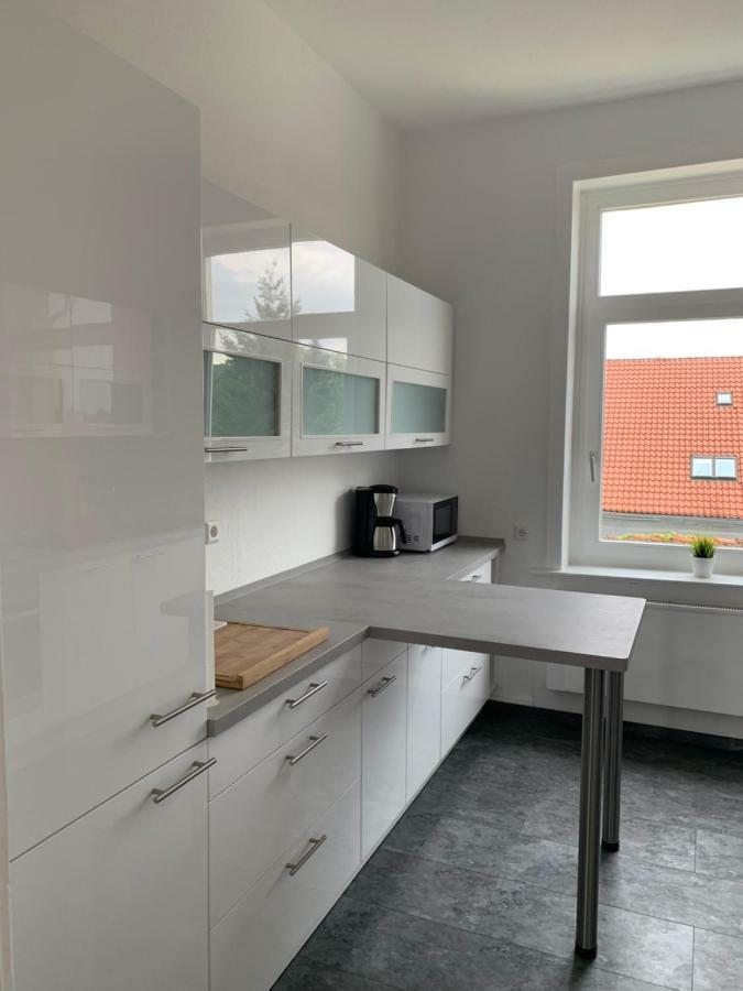 Moderne 4 Zimmer Apartment Mit Bergblick Stadtzentrum Contactless Check-In Gehrden  Εξωτερικό φωτογραφία
